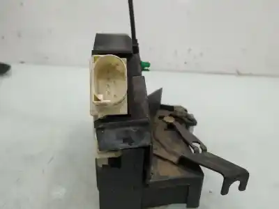 Second-hand car spare part rear left door lock for lander range rover (lm) v8 se oem iam references cwc500090  