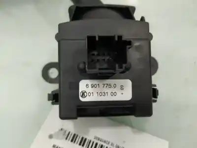 Pièce détachée automobile d'occasion commande de clignotants pour lander range rover (lm) v8 se références oem iam 69017750  