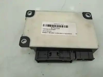 Pezzo di ricambio per auto di seconda mano centralina airbag per renault megane iii berlina 5 p dynamique riferimenti oem iam 285581365r