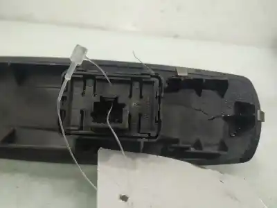 Pezzo di ricambio per auto di seconda mano interruttore alzacristalli anteriore destro per renault megane iii berlina 5 p dynamique riferimenti oem iam 809600004r