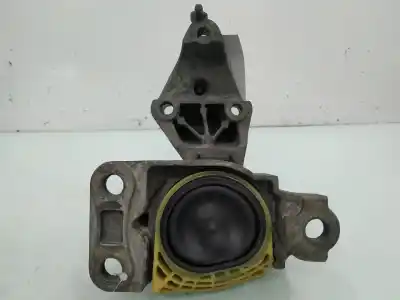 Second-hand car spare part right engine support for renault megane iii berlina 5 p dynamique oem iam references   