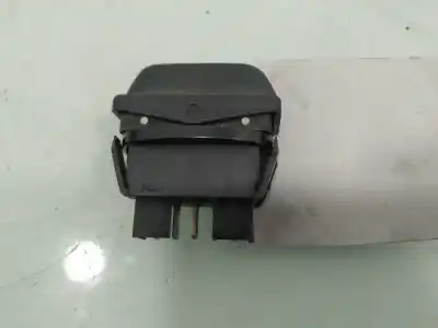 Peça sobressalente para automóvel em segunda mão botão / interruptor elevador vidro dianteiro direito por peugeot 306 berlina 3/4/5 puertas (s2) boulebard referências oem iam   