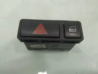 Second-hand car spare part hazard warning lights for bmw 3 (e46) 320 d oem iam references 61318368920  