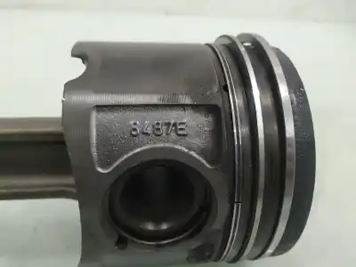 Second-hand car spare part piston for bmw serie 1 berlina (e81/e87) 118d oem iam references 8487e  
