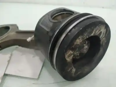 Second-hand car spare part piston for bmw serie 1 berlina (e81/e87) 118d oem iam references 8487e  