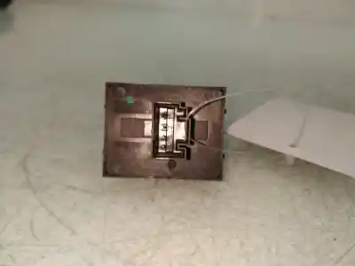 Second-hand car spare part left front power window switch for seat leon (1p1) 1.4 tsi oem iam references   