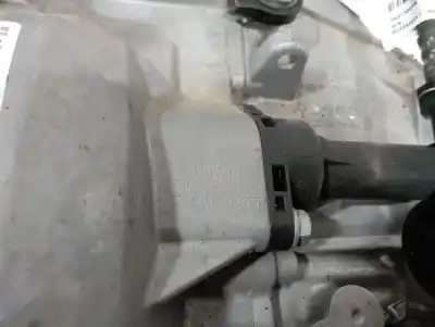 Pezzo di ricambio per auto di seconda mano riduttore per volkswagen troc advance riferimenti oem iam utv  