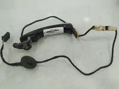Pièce détachée automobile d'occasion poignée de porte avant droite pour volkswagen touareg (7la) tdi r5 références oem iam 7l6837205  
