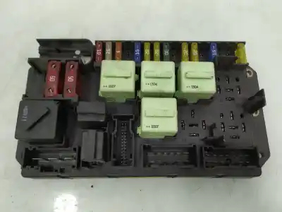 Second-hand car spare part fuse box unit for lander range rover (lm) v8 se oem iam references 518776109  