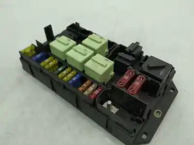 Peça sobressalente para automóvel em segunda mão caixa de fusíveis e relés por lander range rover (lm) v8 se referências oem iam 518776109