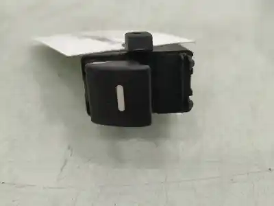 Second-hand car spare part rear right power window switch for lander range rover (lm) v8 se oem iam references 08031a  