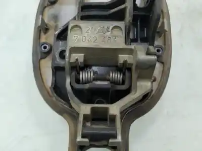 Peça sobressalente para automóvel em segunda mão puxador exterior traseiro esquerdo por lander range rover (lm) v8 se referências oem iam 27042484