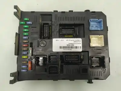 Second-hand car spare part fuse box unit for citroen c4 coupe by loeb oem iam references 9661940480  