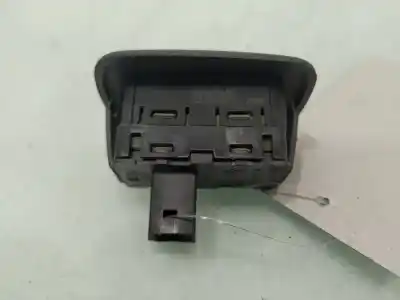 Pezzo di ricambio per auto di seconda mano comandi alzacristalli posteriore sinistro per citroen c5 berlina millenium riferimenti oem iam 96623726xt