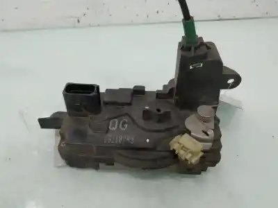 Pièce détachée automobile d'occasion serrure de porte avant droite pour opel astra h ber. cosmo références oem iam 13210749  