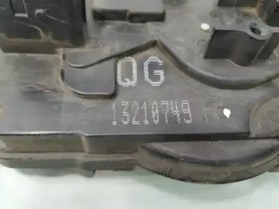 Pièce détachée automobile d'occasion serrure de porte avant droite pour opel astra h ber. cosmo références oem iam 13210749  