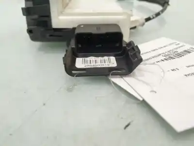 Piesă de schimb auto la mâna a doua încuietoare ușa din dreapta fațã pentru peugeot partner kombi * referințe oem iam 828405