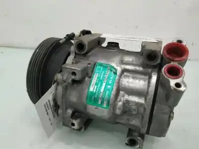Second-hand car spare part air conditioning compressor for dacia logan básico oem iam references 8200117767  