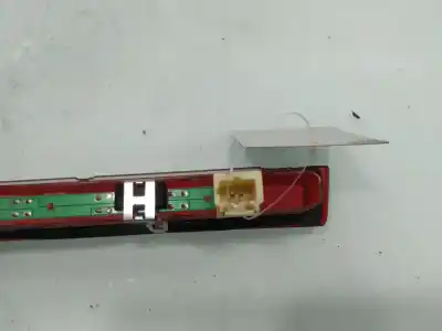 Pezzo di ricambio per auto di seconda mano luce freno centrale per renault scénic ii (jm0/1_) 1.5 dci (jm0f) riferimenti oem iam 8200073239c  
