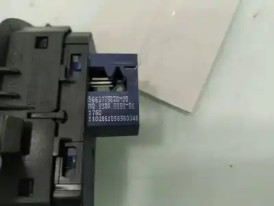 Pezzo di ricambio per auto di seconda mano comando multifunzione per citroen c5 berlina millenium riferimenti oem iam 96637758zd