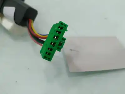 Peça sobressalente para automóvel em segunda mão COMANDO DE SOFAGEM (CHAUFFAGE / AR CONDICIONADO) por PEUGEOT 5008  Referências OEM IAM 96846886XT  