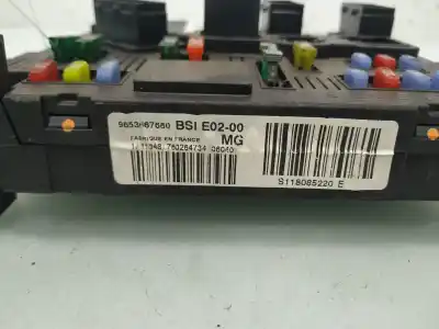 Pezzo di ricambio per auto di seconda mano SCATOLA RELÈ/FUSIBILI per CITROEN XSARA PICASSO (N68)  Riferimenti OEM IAM 9653667680  