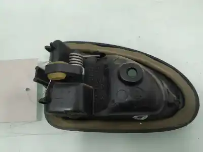 Peça sobressalente para automóvel em segunda mão puxador interior traseiro direito por dacia logan ambiance referências oem iam 7700830079