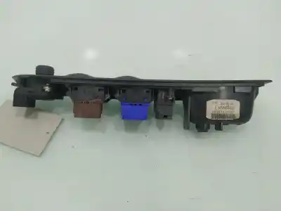 Second-hand car spare part left front power window switch for renault laguna (b56) 1.9 dti diesel cat oem iam references 7700417486b  