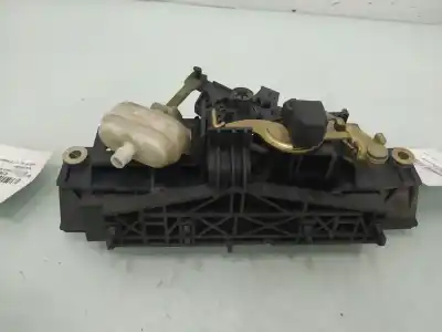 Автозапчасти б/у внешняя ручка ворот за audi a3 (8l1) 1.9 tdi ссылки oem iam 8d9827565h  