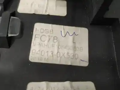 Peça sobressalente para automóvel em segunda mão quadrante por hyundai i10 classic referências oem iam 940130x530  