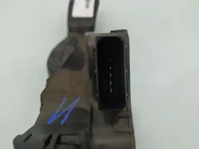 Second-hand car spare part accelerator pedal for opel corsa d corsa d oem iam references 55702020  