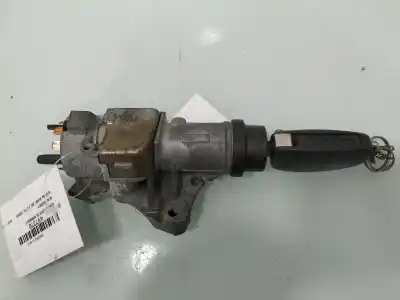 Pezzo di ricambio per auto di seconda mano  per AUDI A4 B6 (8E2)  Riferimenti OEM IAM 4B0905851N  