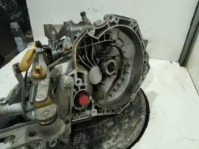 Pezzo di ricambio per auto di seconda mano riduttore per opel corsa d corsa d riferimenti oem iam 55565177  