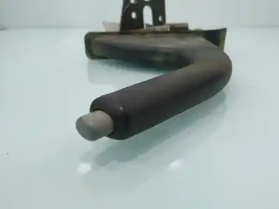 Second-hand car spare part handbrake lever for kia magentis active oem iam references    Second-hand car spare part handbrake lever for kia magentis active oem iam references