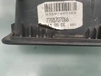 Second-hand car spare part Right Front Power Window Switch for RENAULT LAGUNA (B56) 1.9 dTi Diesel CAT OEM IAM references 7701707066  