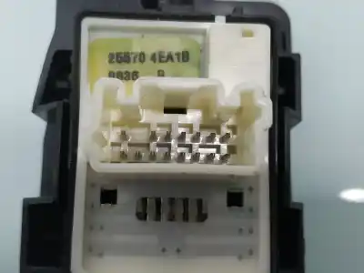 Pezzo di ricambio per auto di seconda mano CONTROLLO SPECCHIO per NISSAN QASHQAI II SUV (J11, J11_)  Riferimenti OEM IAM 255704EA1B  