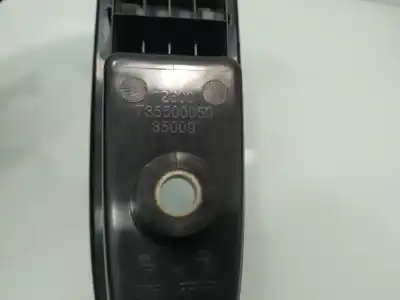 Pezzo di ricambio per auto di seconda mano Interruttore Alzacristalli Anteriore Sinistro per FIAT PUNTO (EVO) (199) Dynamic Riferimenti OEM IAM 735500050  