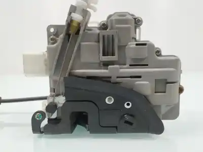 Second-hand car spare part front right door lock for audi a4 ber. b8 advanced edition oem iam references   