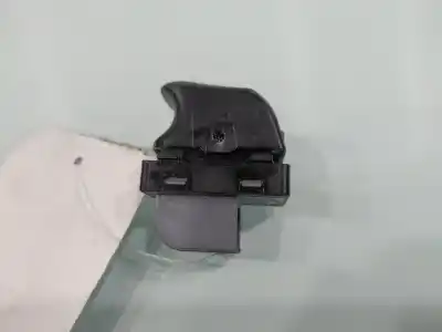 Peça sobressalente para automóvel em segunda mão botão / interruptor elevador vidro traseiro direito por audi a4 ber. b8 advanced edition referências oem iam 8k0959855a  