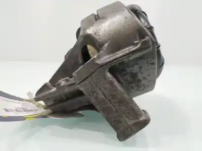 Second-hand car spare part engine support for audi a4 ber. b8 advanced edition oem iam references 8k0199381kd  