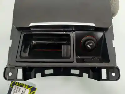 Peça sobressalente para automóvel em segunda mão cinzeiro por audi a4 ber. b8 advanced edition referências oem iam 8k0857951  