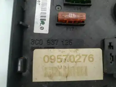 Peça sobressalente para automóvel em segunda mão caixa de fusíveis e relés por volkswagen passat berlina (3c2) highline referências oem iam 3c0937125