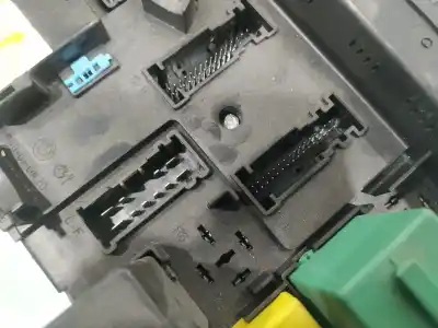 Автозапчастина б/у реле/запоперівник для land rover range rover (lm) * посилання на oem iam 8380407  