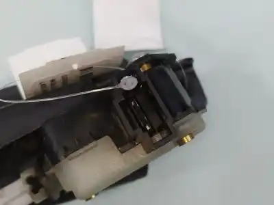 Автозапчастина б/у замок багажника / ворот для land rover range rover (lm) * посилання на oem iam 51247016049  