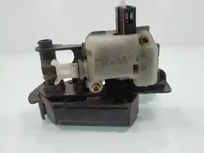 Автозапчастина б/у замок багажника / ворот для land rover range rover (lm) * посилання на oem iam 51247016049  