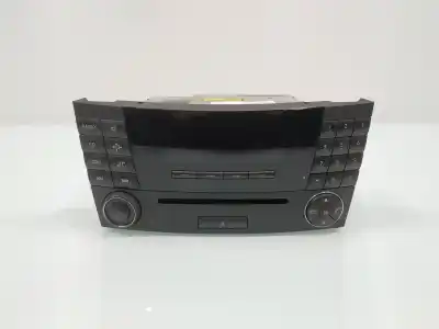 Second-hand car spare part audio system / radio cd for mercedes-benz clase e w211 berlina e 220 cdi 211.008 oem iam references a2118702889  