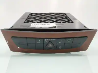 Second-hand car spare part hazard warning lights for mercedes-benz clase e w211 berlina e 220 cdi 211.008 oem iam references a2116803152  