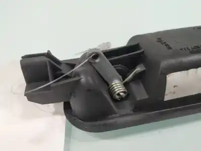 Gebrauchtes Autoersatzteil innerhalb des vorderen rechten griffs zum seat ibiza iii (6l1) 1.4 16v oem-iam-referenzen 6l0837114c  