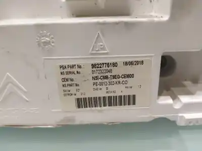 Peça sobressalente para automóvel em segunda mão quadrante por peugeot 308 sw referências oem iam 9822775180  