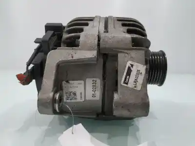 Peça sobressalente para automóvel em segunda mão Alternador por OPEL VECTRA C BERLINA 2.0 DTI Referências OEM IAM LRA02025  